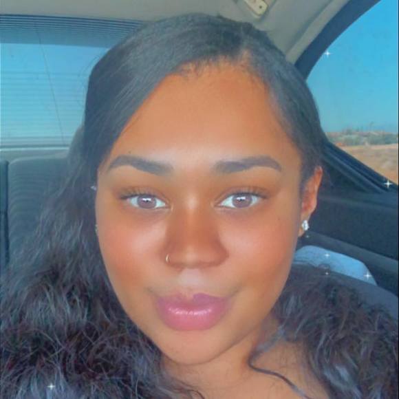 Meet your Posher, Lexi - Picture 1 of 1